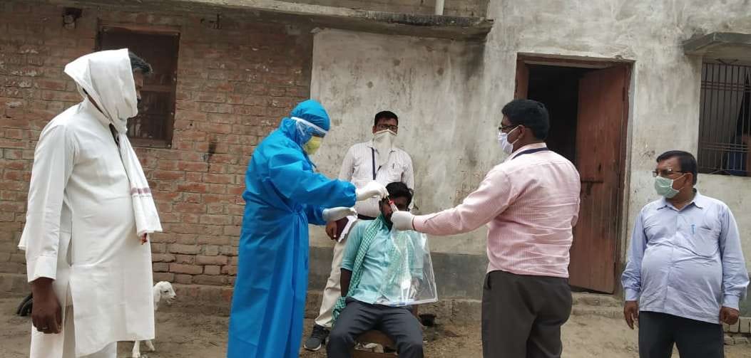 Samples of 10 people sent from quarantine centers for investigation
