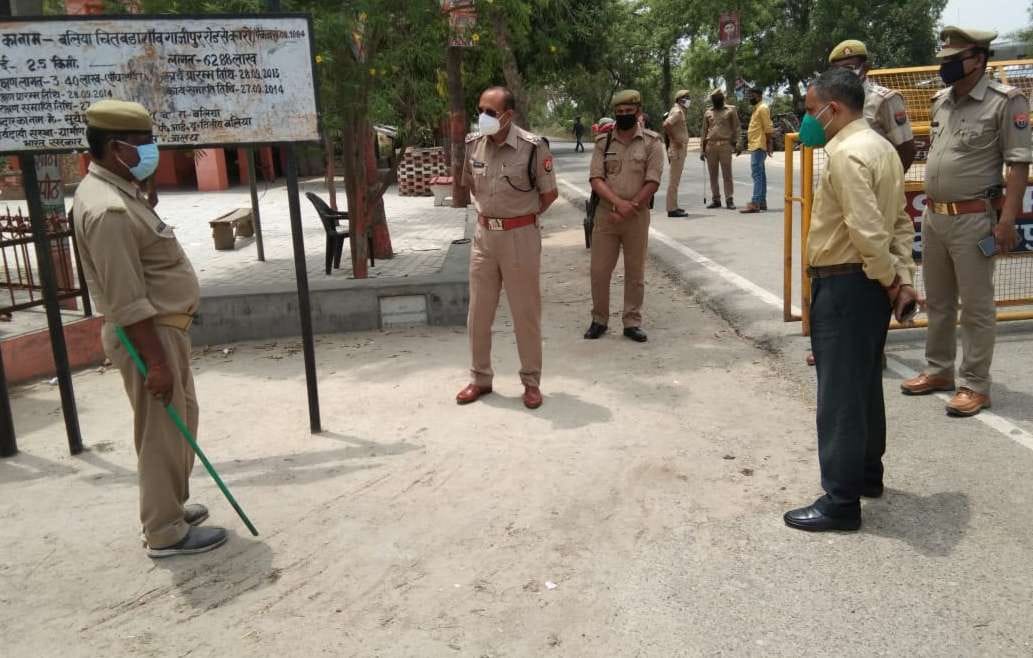 District stock on Ballia-Ghazipur border