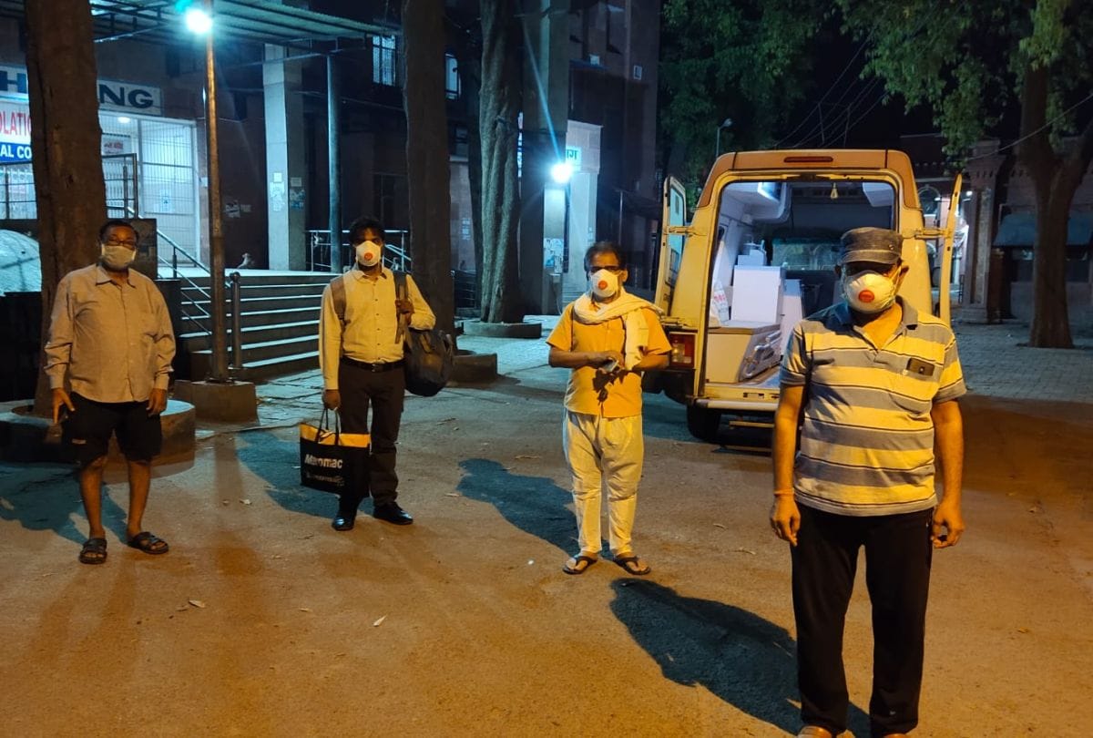 Two Doctors And Other Defeat Corona Virus Discharges From Sn Medical College