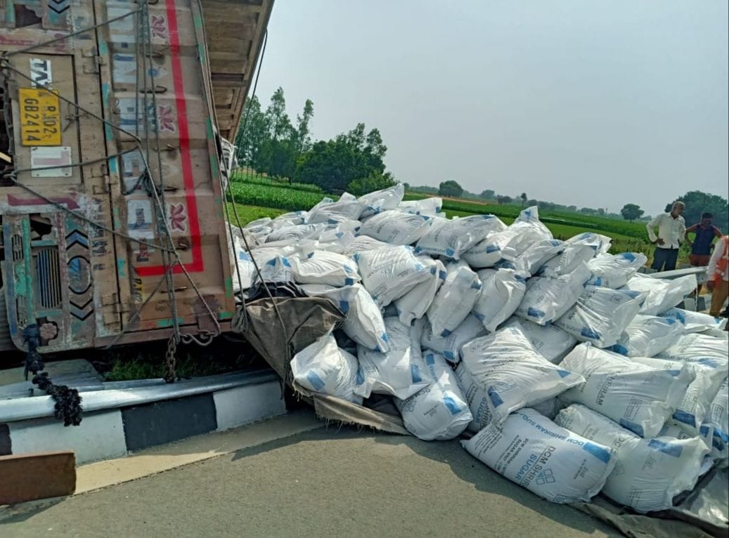 cheenee lada trak palata, chaalak aur kleenar ghaayal