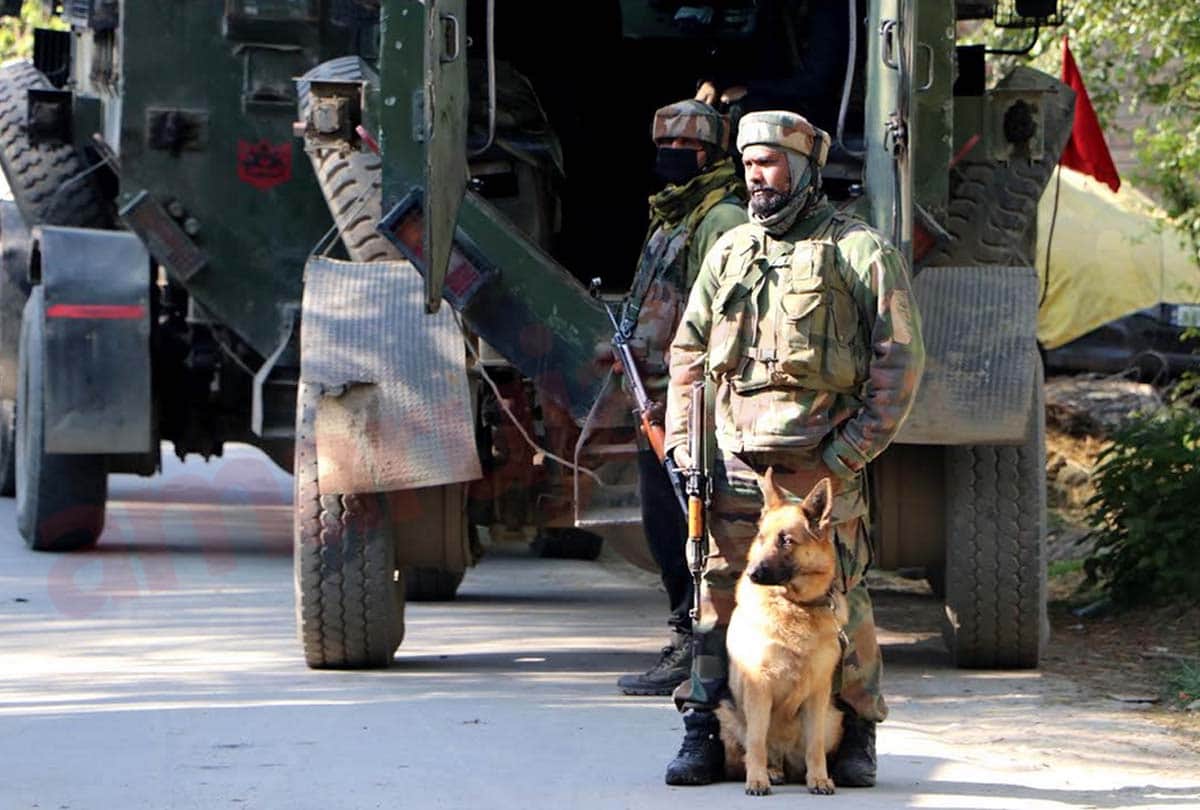 Btech pass out terrorists associate killed in kulgam encounter jammu kashmir