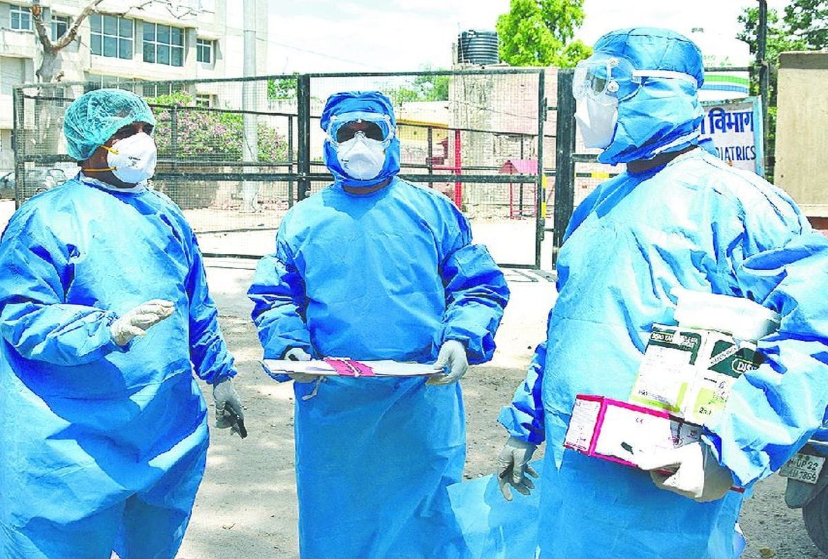 Corona In Agra Up Latest News Antigen test Sample Also Lowered
