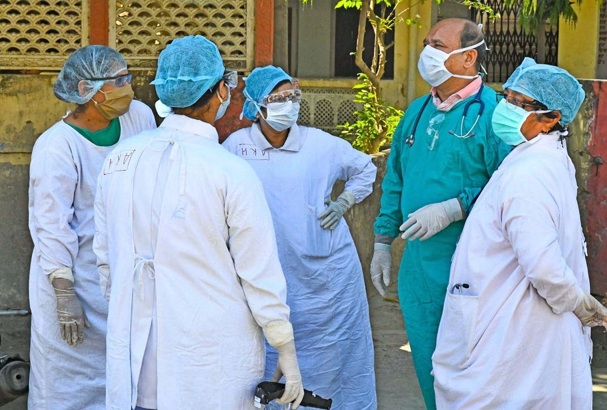 Coronavirus Updates: Blood clots in Covid 19 Patients Body are becoming high risk for their life