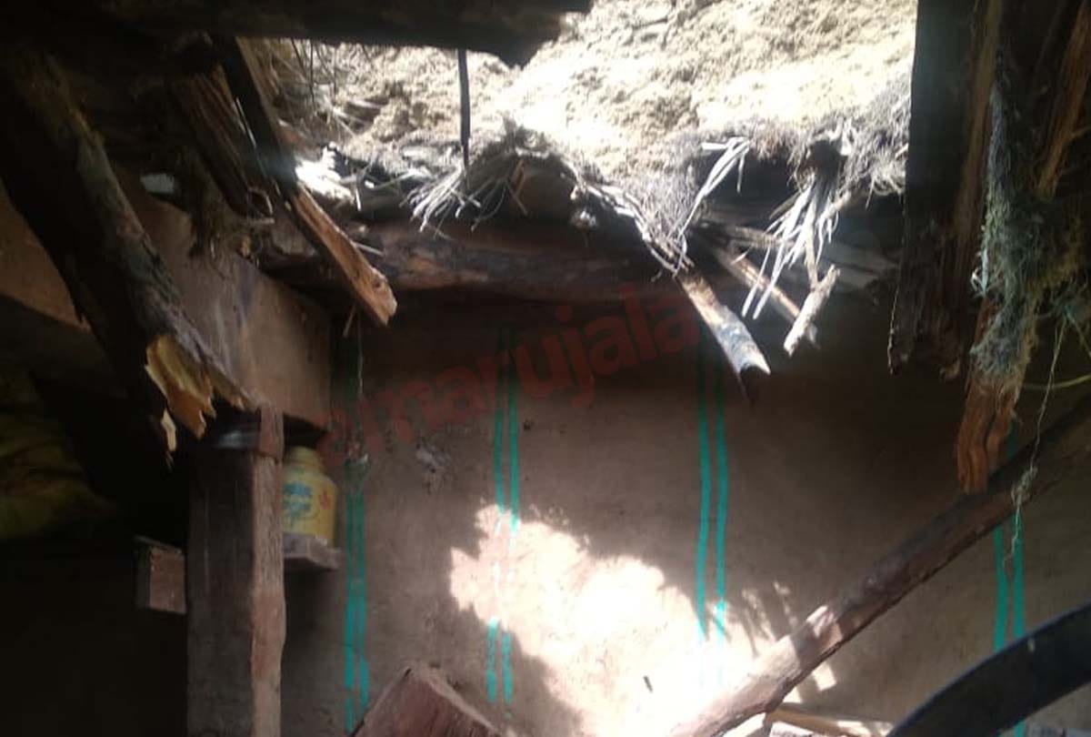 Pakistan violates ceasefire in Nowshera Sector jammu kashmir, Houses damaged in Pakistani shelling