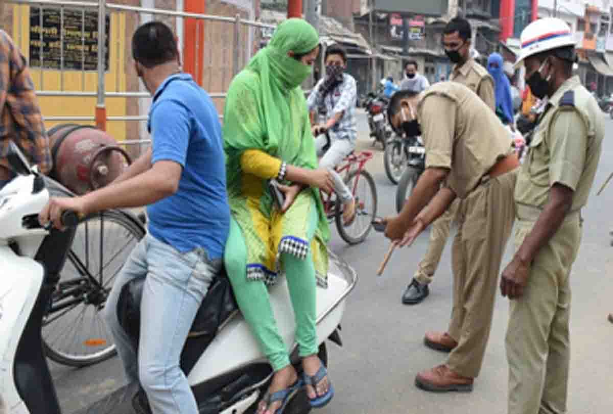 Three shops sealed in Pratapgarh, FIR against four shopkeepers