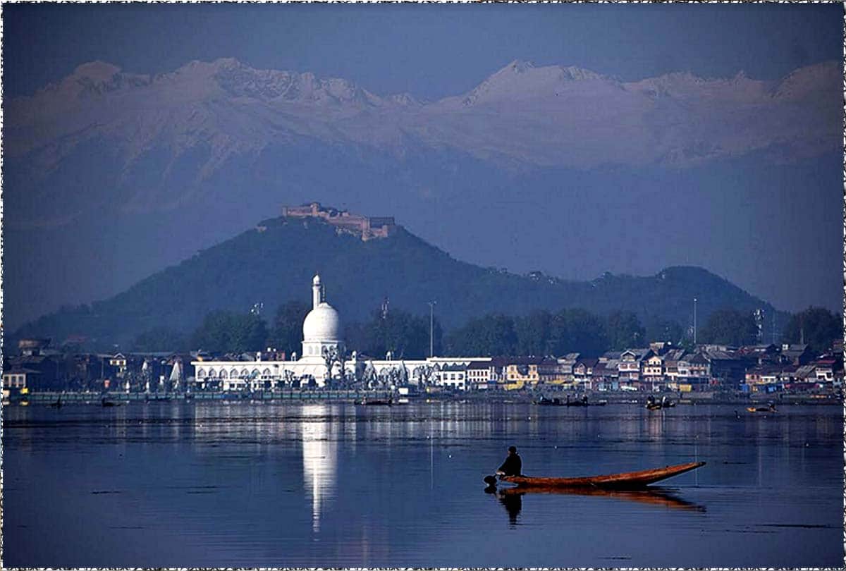 Mosques in Srinagar closed ahead of holy month of Ramdan during lockdown due to Coronavirus