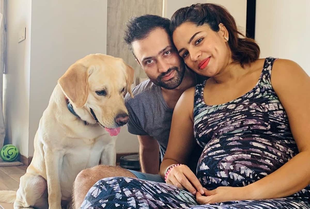 Kumkum Bhagya Actress Shikha Singh Announces Her Pregnancy Flaunts Baby Bump on Social Media