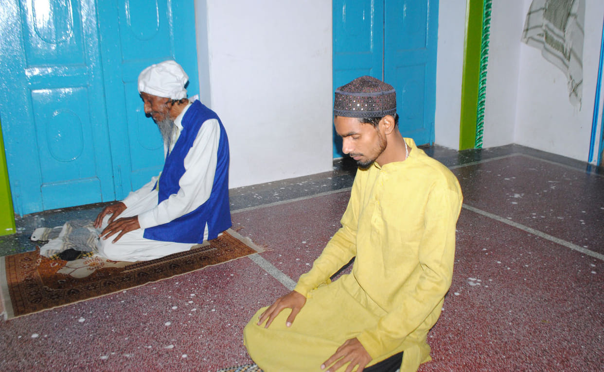 Prayer for elimination of corona on first day in Chitrakoot