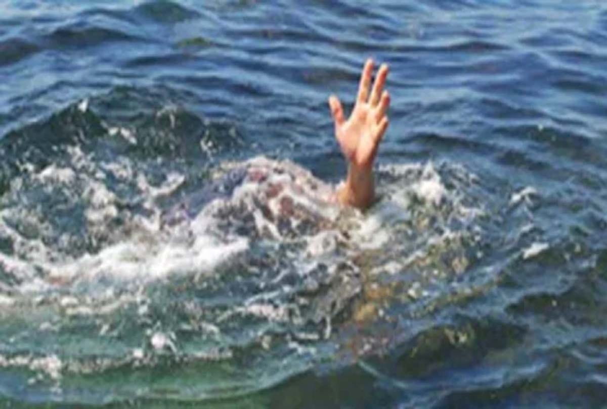 Teenager drowned in pond in farrukhabad