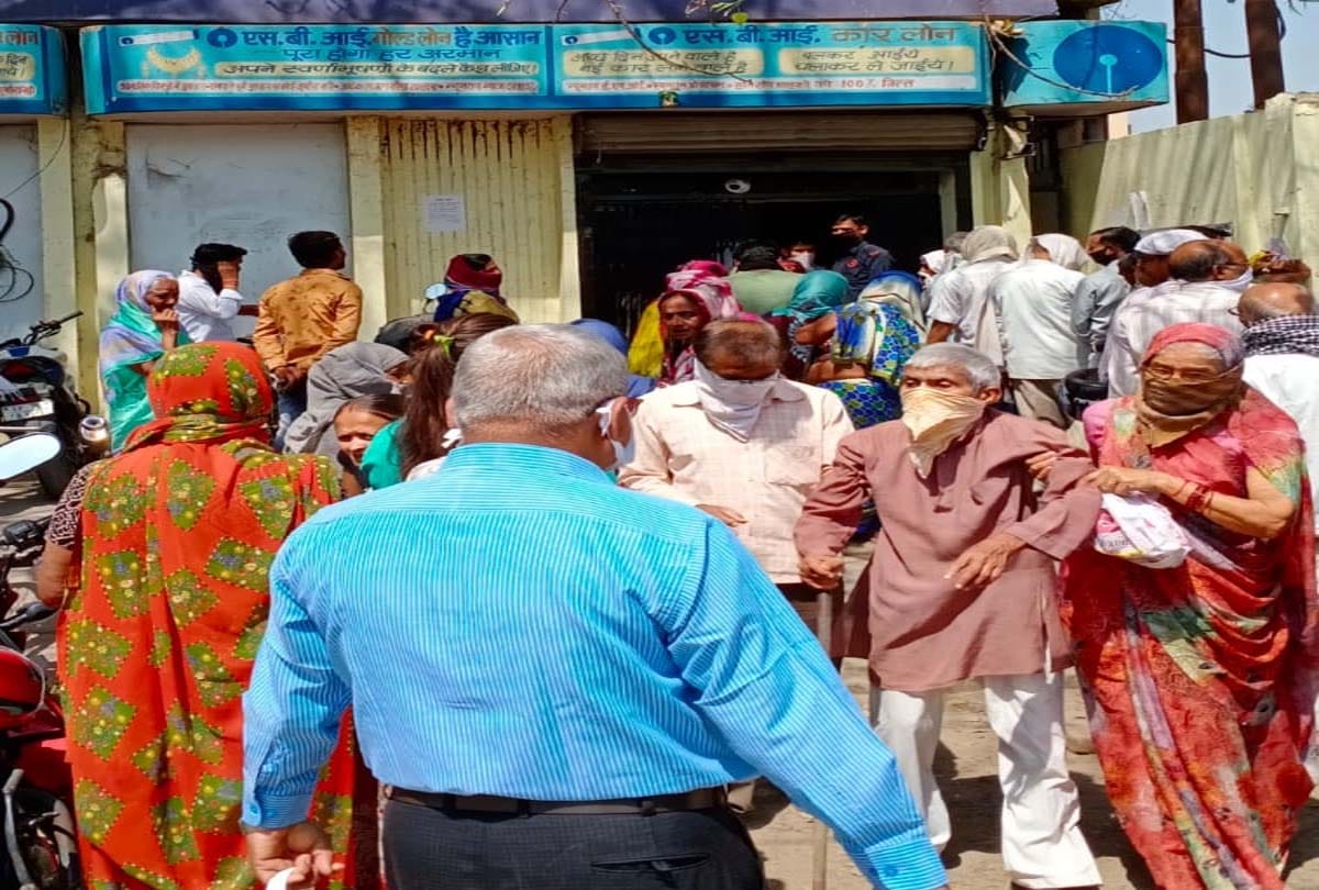 lockdown in kanpur: Three lakh people risked life for 500 rupees