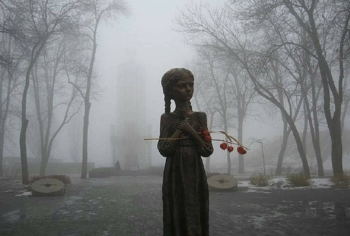 City of beautiful women Kiev or Kyiv capital of Ukraine Interesting facts