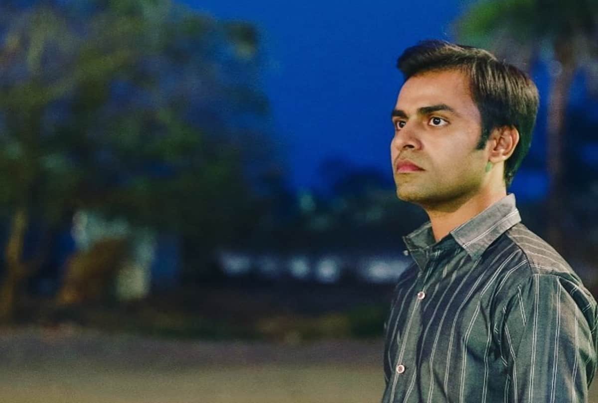 iit kharagpur passout jitendra kumar speaks to Pankaj Shukla on journey in hindi cinema chaman bahar