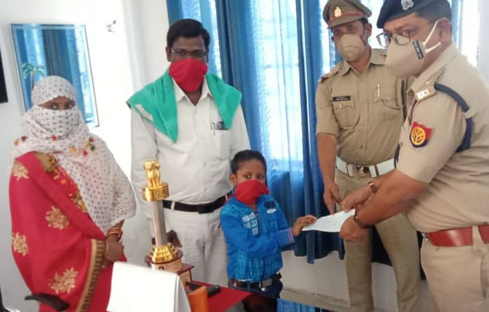 Donated money to fight against Corona, raised on birthday in Chitrakoot