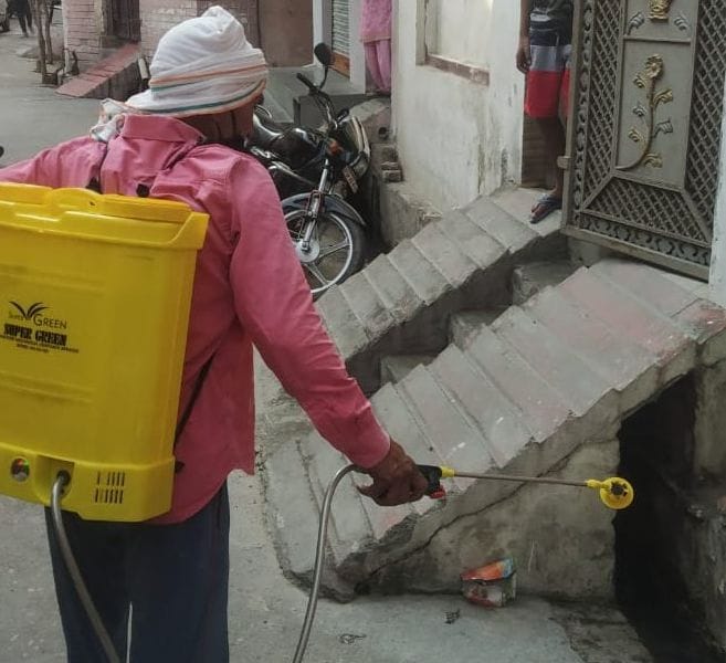 Drains get rid of dirt in lockdown
