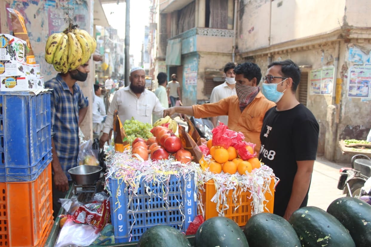 The month of Ramadan started, Namaz and Taraweeh read in homes