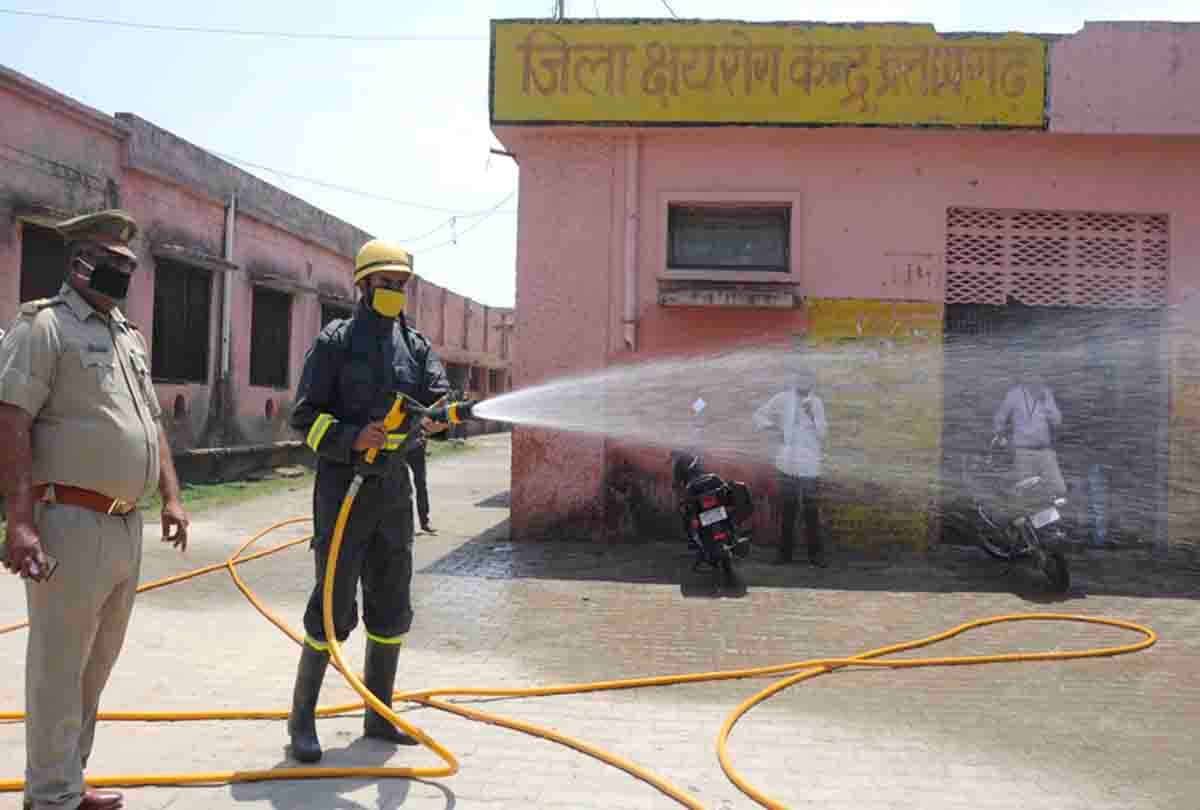 OPD not started in government hospitals in Pratapgarh