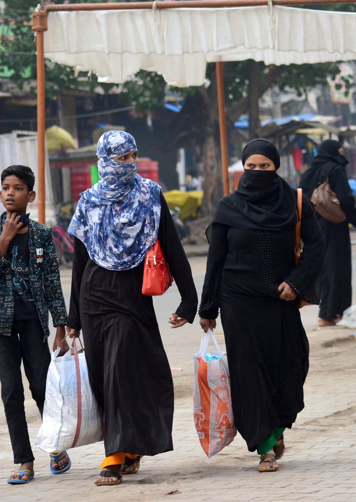 Ramadan, the Pak month of Rakhamat and Barkat, begins today