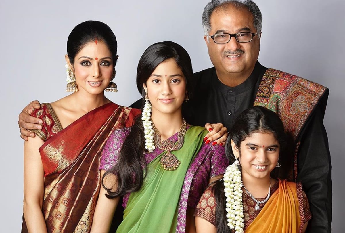 janhvi kapoor saree look in her childhood picture share by photographer dabboo ratnani