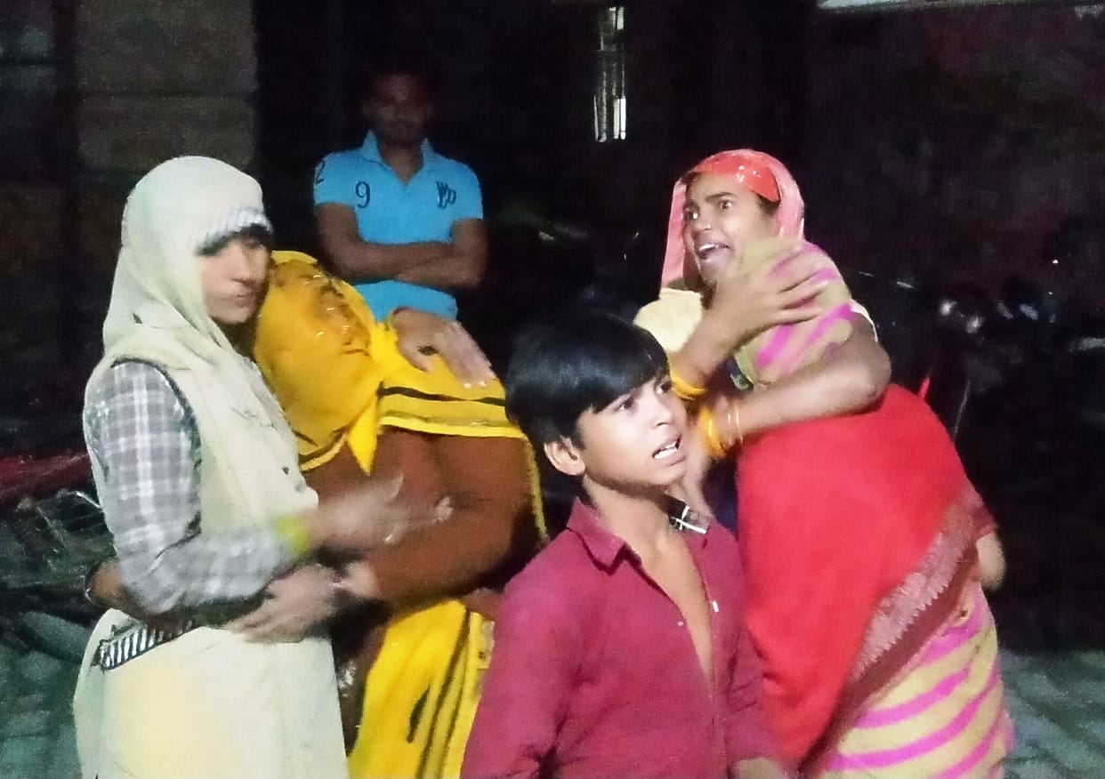 Hathras: Dispute between two sides of a family, 11-year-old child died in firing, a youth injured