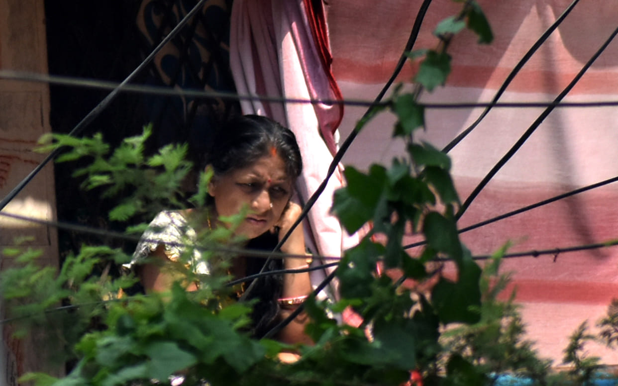 labour quarantine in guest house, residential opposed