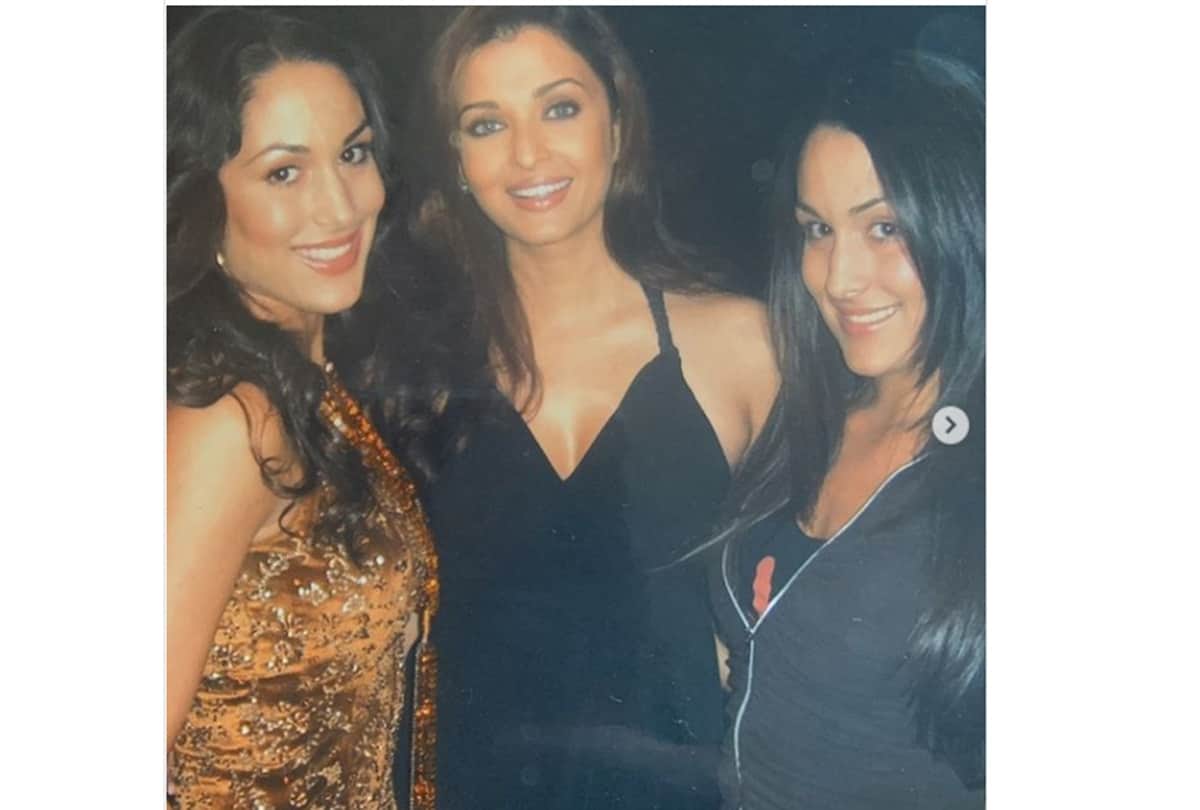 Nikki Bella Shares throwback picture with Aishwarya Rai wins Heart