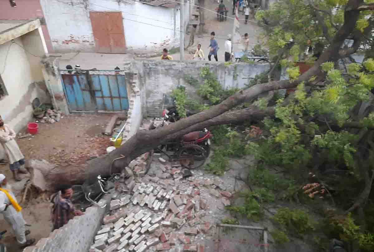 Four killed due to thunderstorm rain in Kanpur area