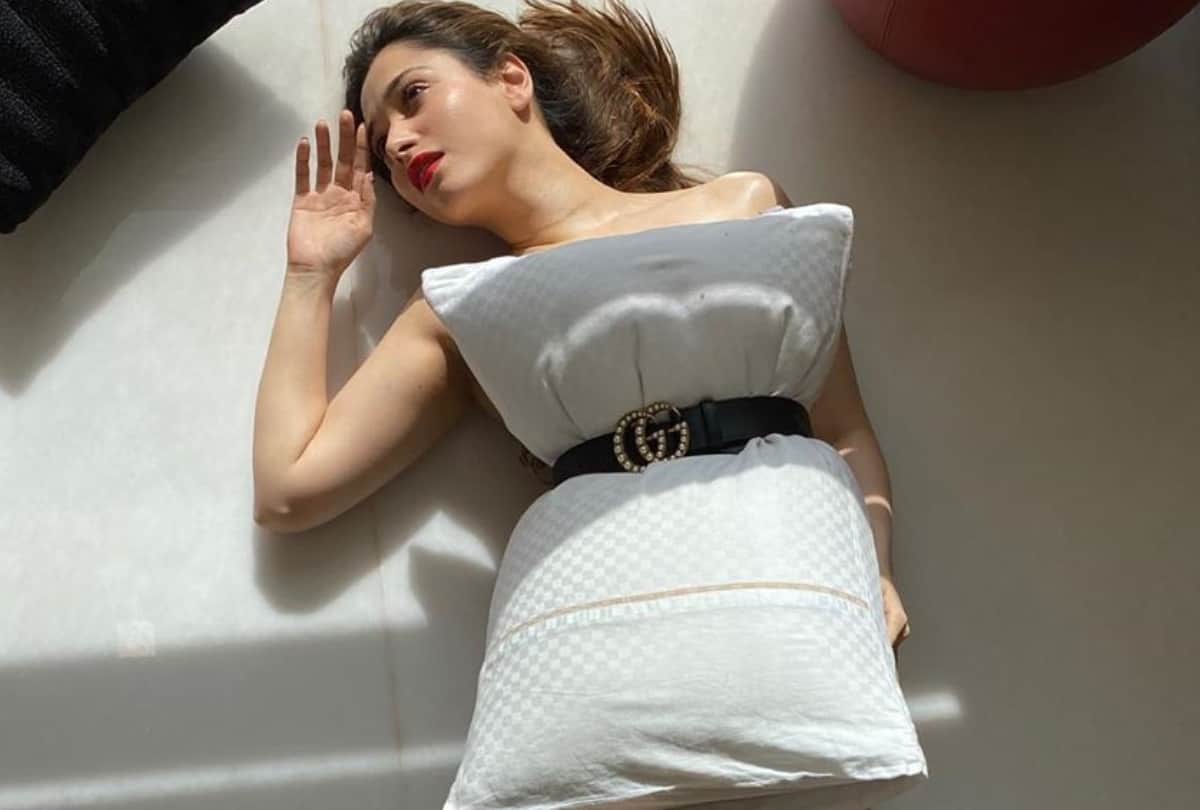 tamanna bhatia looks stunning in ethnic wear see 10 pictures