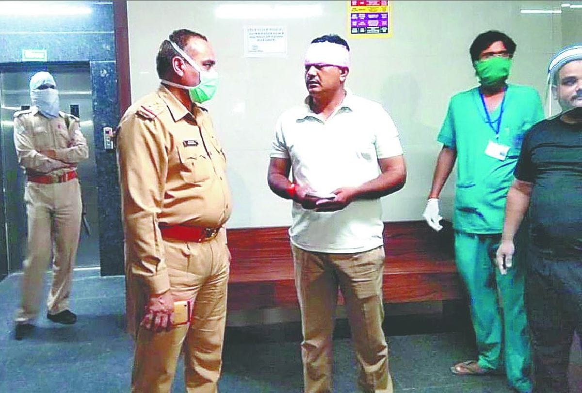 Lockdown Updates Case against 24 people for attack on police in agra