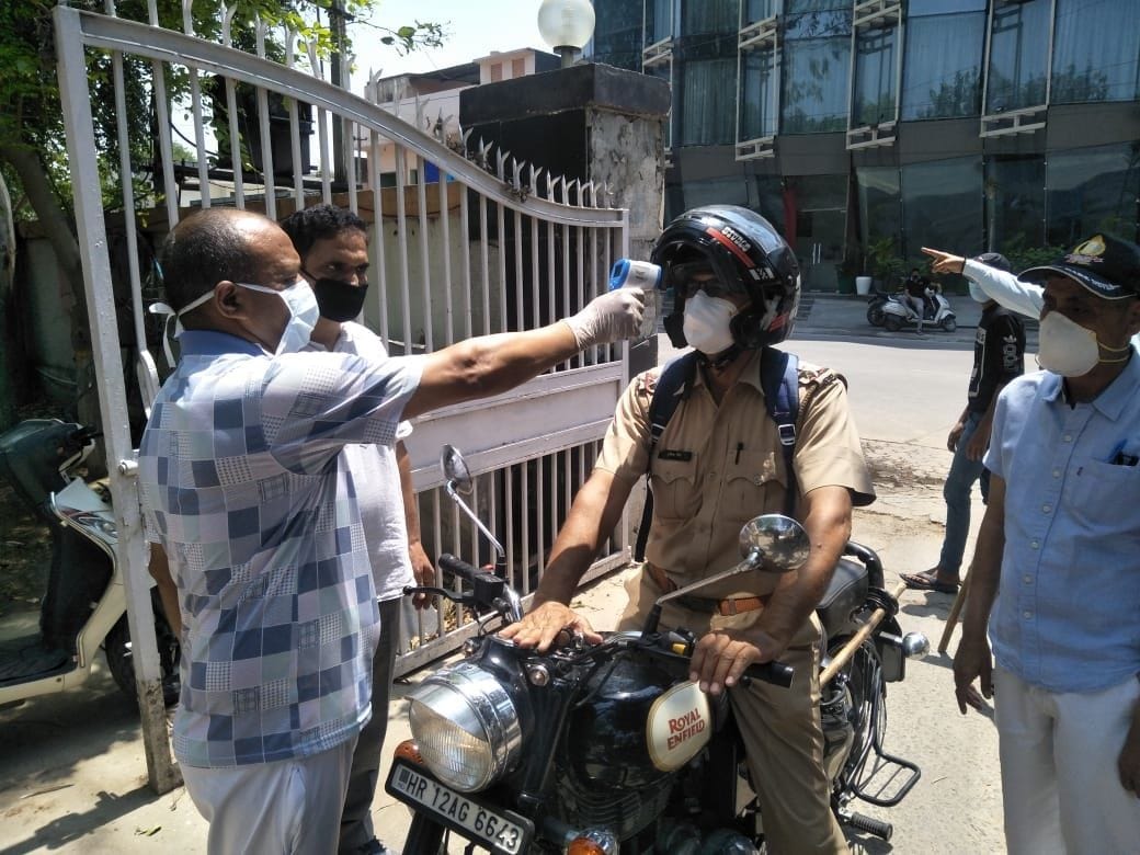 without thermal scaning not entry in police line