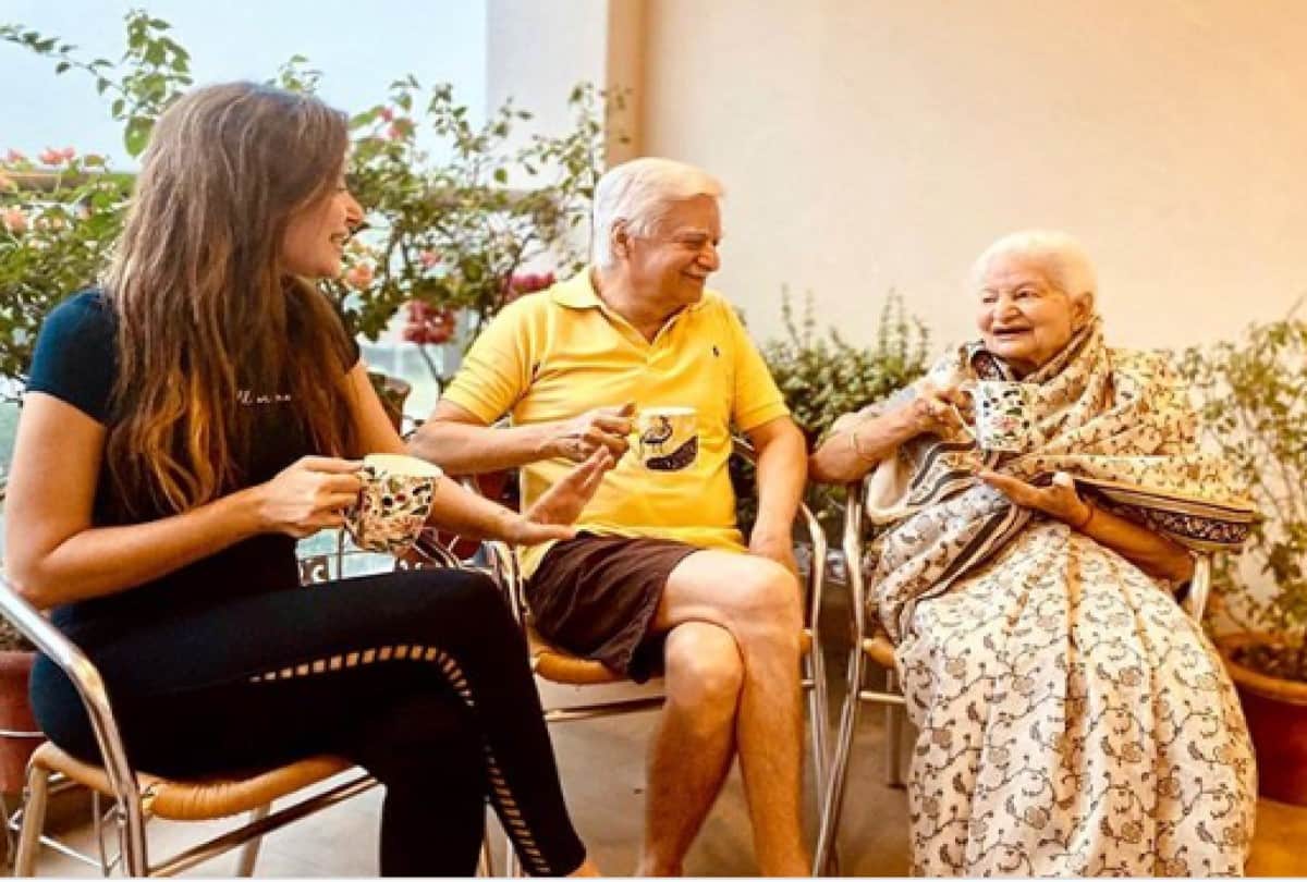 kanika kapoor share her first photo from home after fight with coronavirus