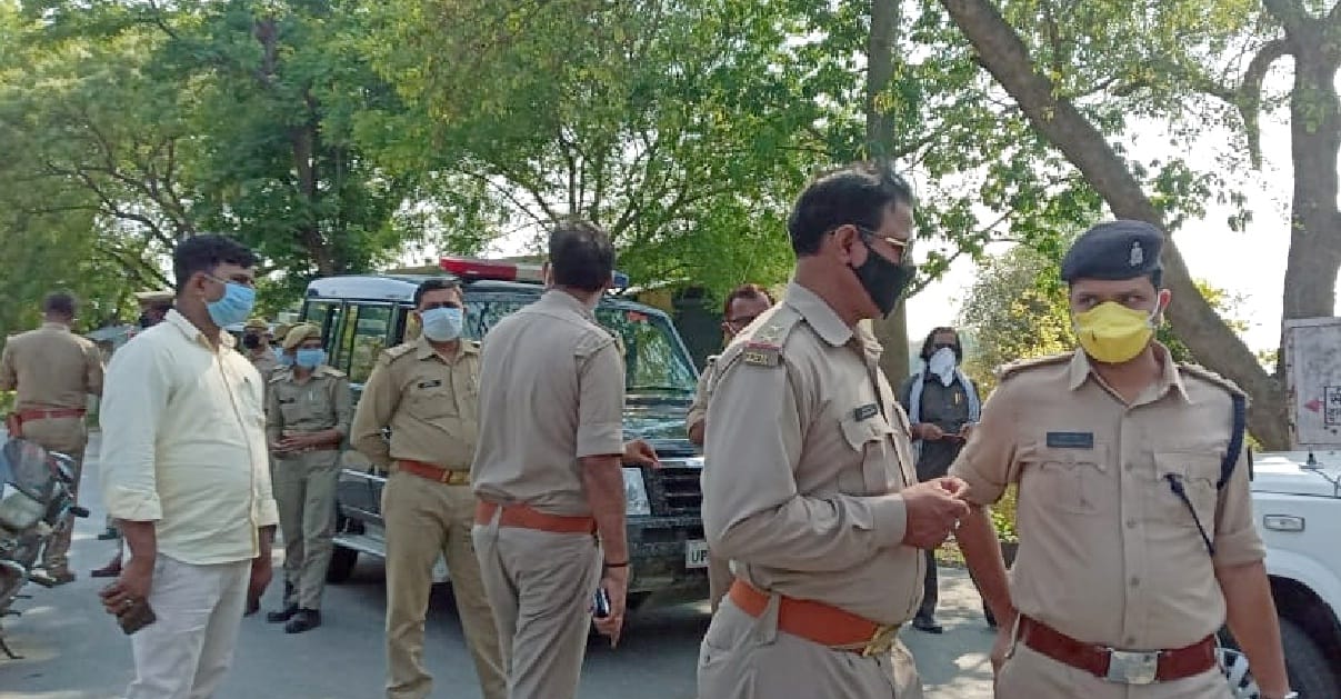 Miscreants shot young man in bhadohi