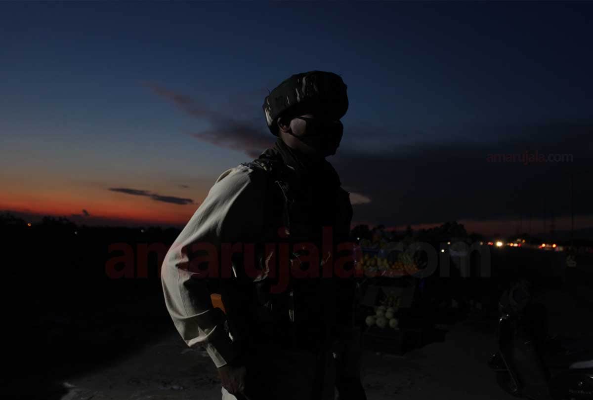 Coronavirus in Jammu Kashmir (J&K) news in Hindi, Indian Army soldiers working as Corona Warriors