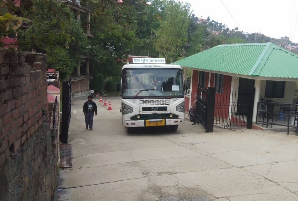 386 students send to home in HRTC bus in solan in himachal pradesh