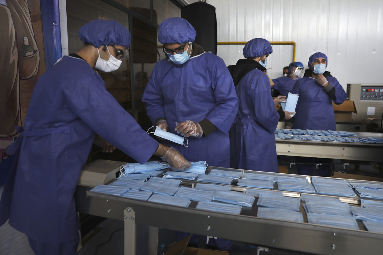South Eastern Railway produces 92,000 masks and more than 5,000 liters of sanitizers