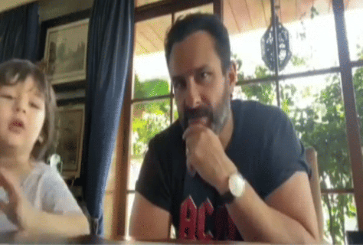 saif ali khan kareena kapoor and taimur move into new house here look current home