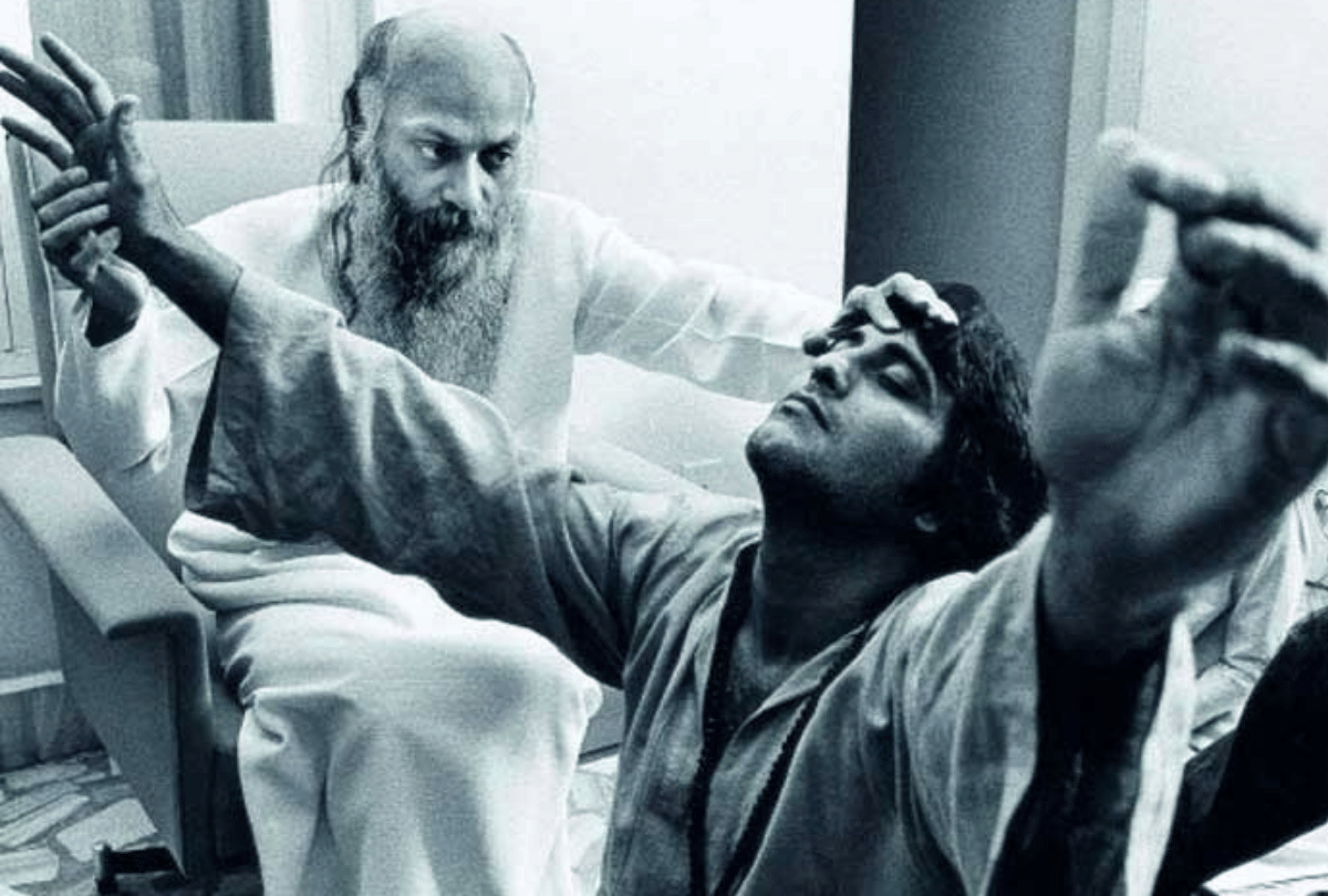 Vinod Khanna death Anniversary SWhen He Leav Bollyood and Became A Saint in osho