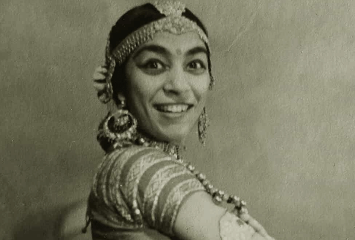 Untold stories of famous actor zohra sehgal by Pankaj Shukla from first break till last breath
