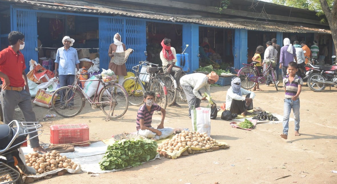 Govt, screening 6450 people at dawn