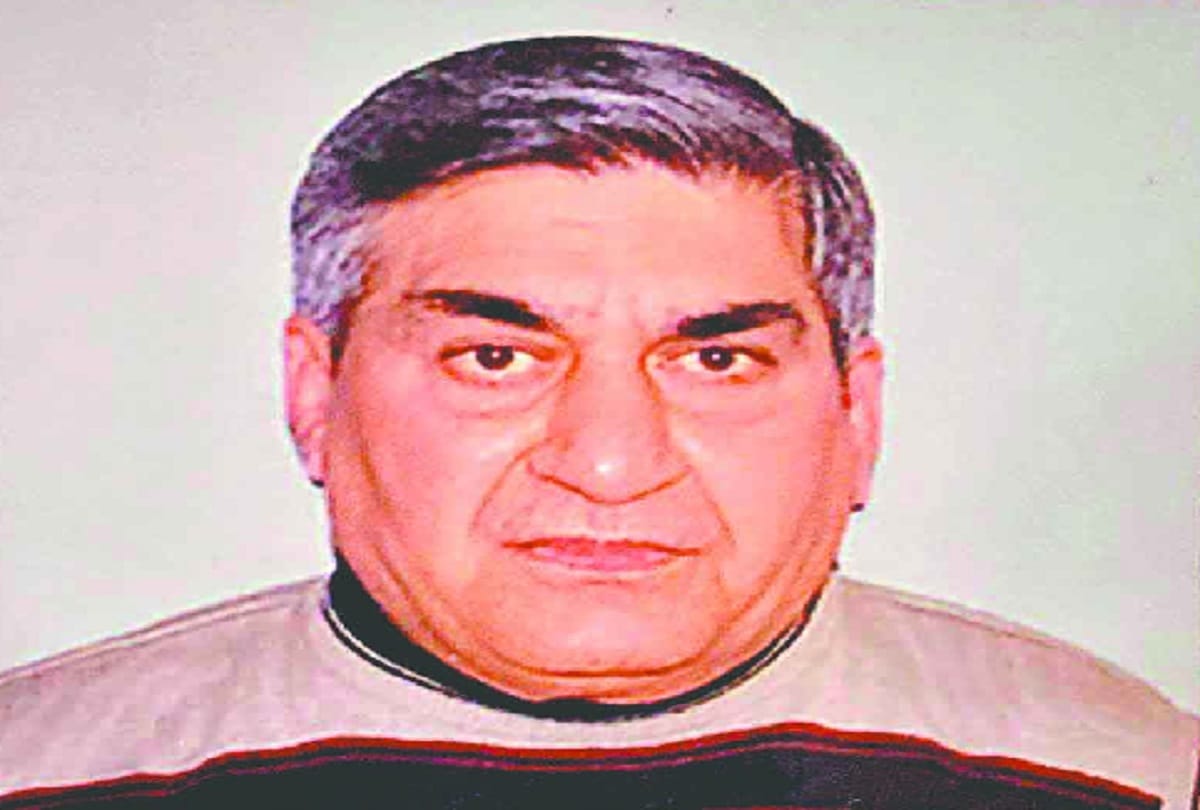elderly person suffering from cancer was hospitalized by delhi police in lockdown 