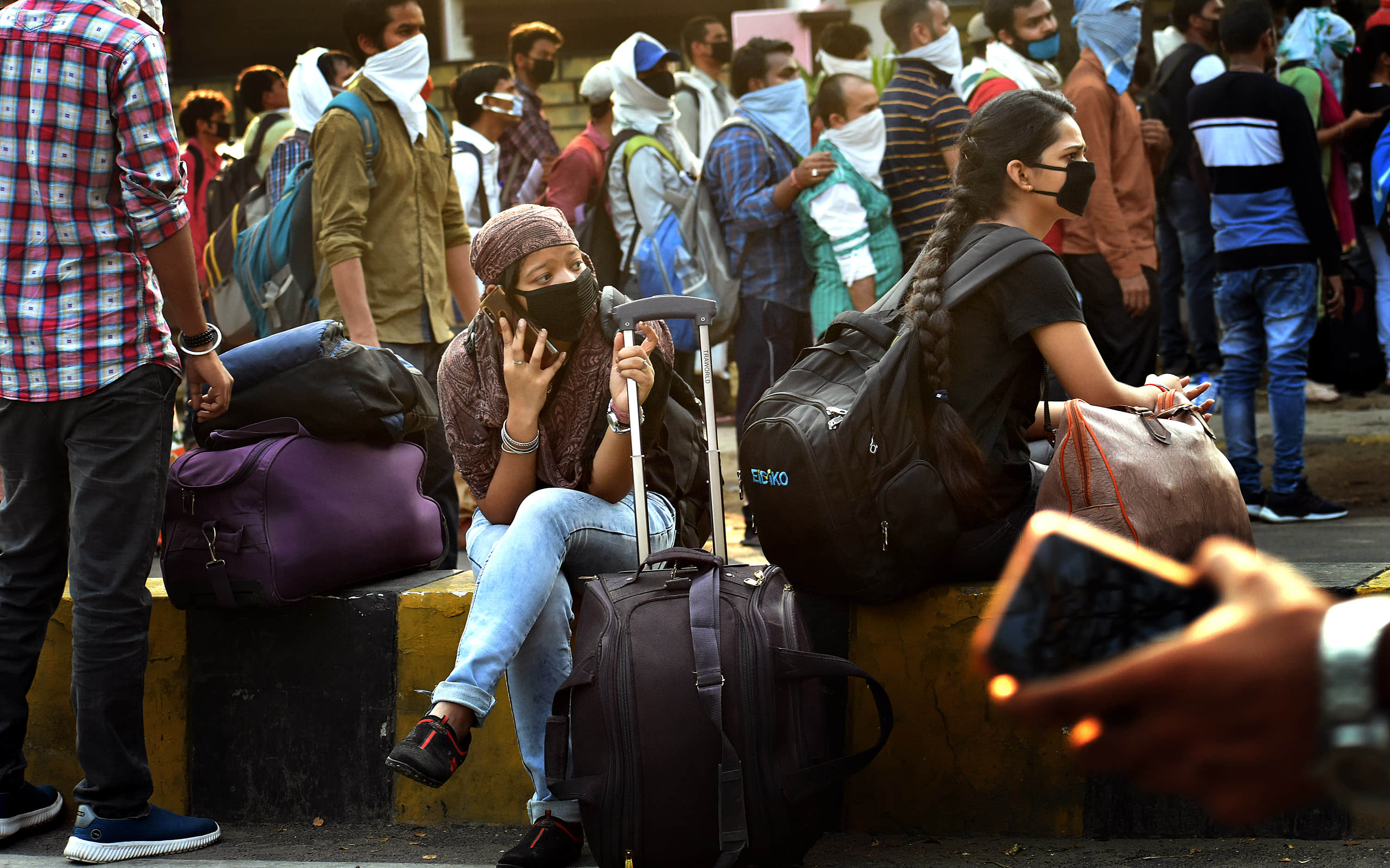 Future concern over the joy of students returning home in lockdown