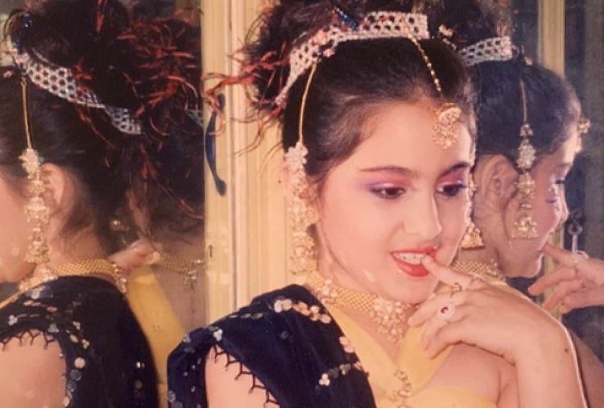 sara ali khan share childhood photo with cute pose