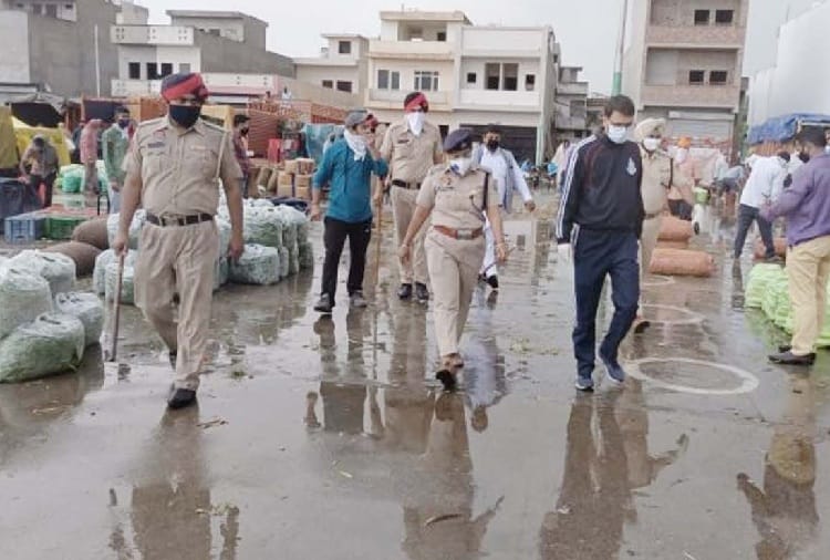 Coronavirus, Lockdown, Curfew, Odd Even Formula in Vegetable Mandi of Jalandhar