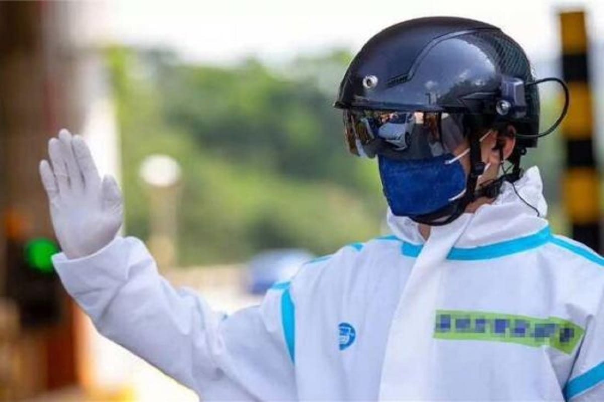 How gadgets and wearable helps to fight against covid 19 across the world Including India