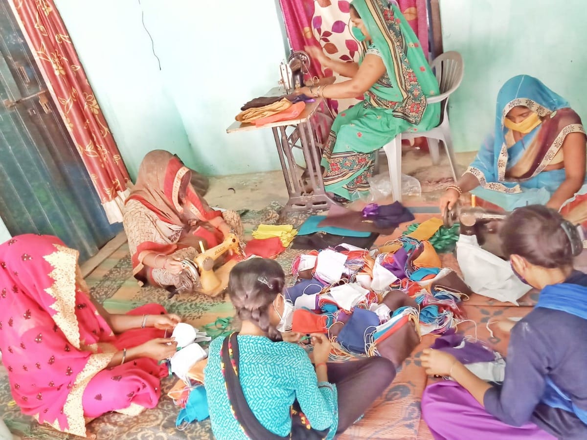 UP: more than 56 lakh masks made by rural women