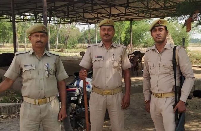 made a ruckus in hardoi after drinking , 8 in police custdoy