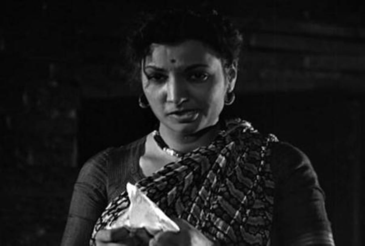 Ranveer Singh Grandmother Chand Burke Is The Reason Behind Actors Fullon Energy