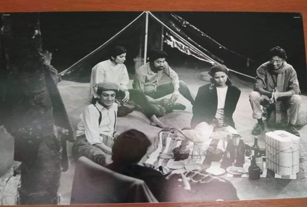 Irrfan khan death, He worked in theater in nainital, See old memories unseen Photos