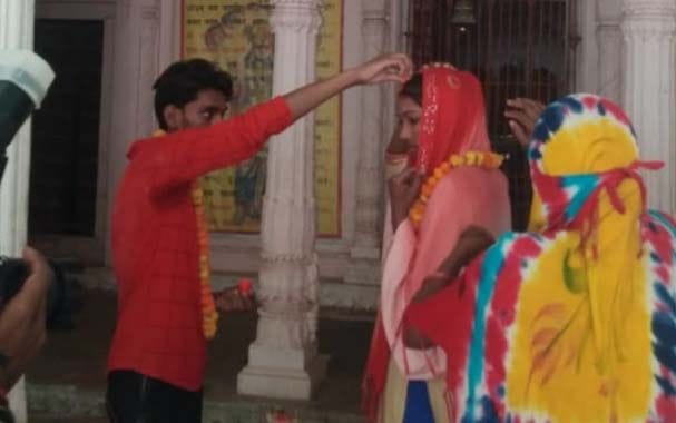 Lover couple married in temple in presence of police