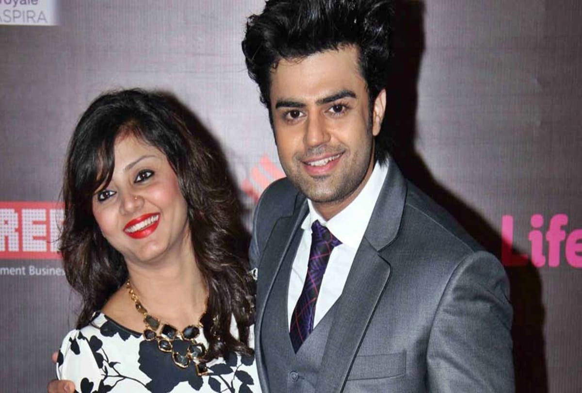 Manish Paul and his Wife Sanyukta Paul fitness secret is revealed in lockdown