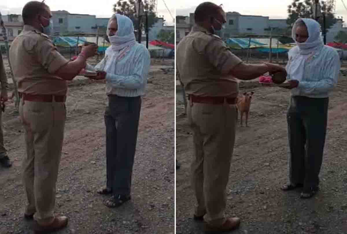 Kanpur police committed indecency with the elderly